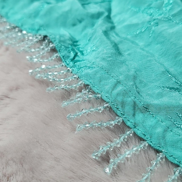 Blue Crop Tank Top - Picture 3 of 4